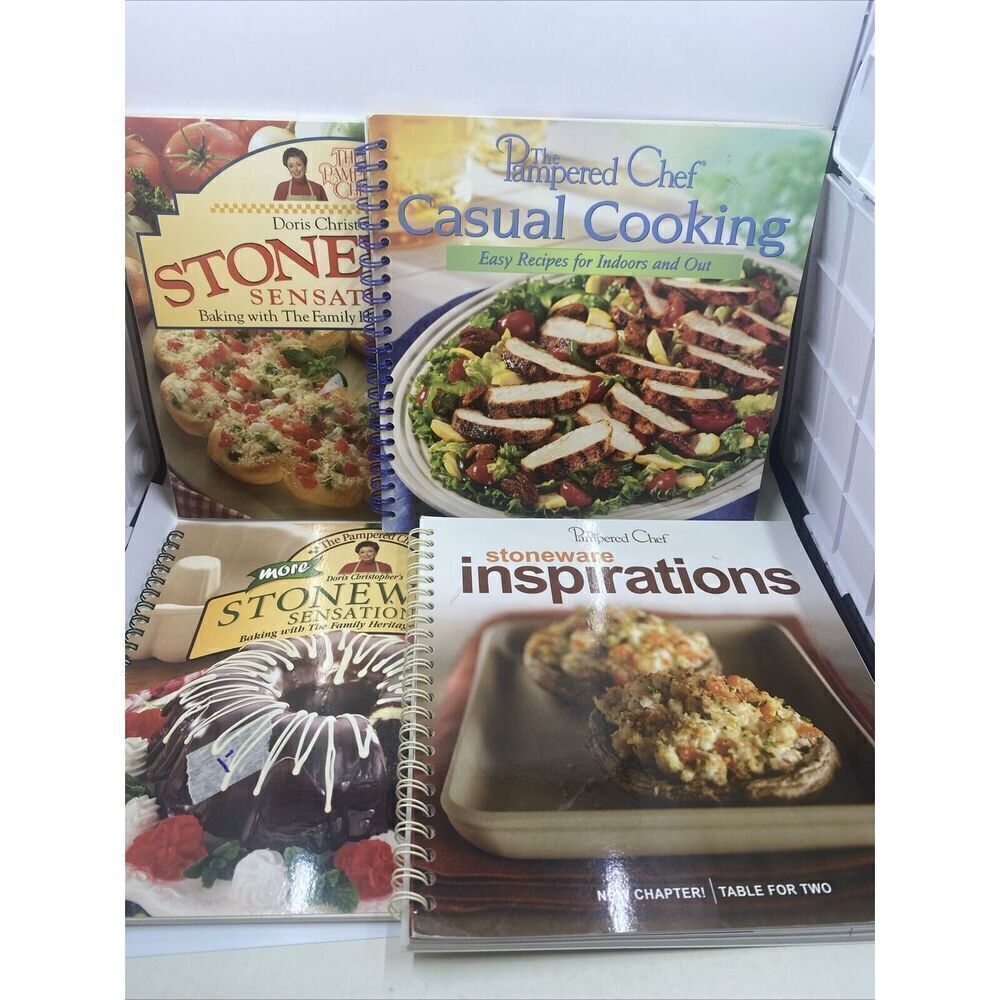 *Pampered Chef Lot Of 4  Cookbooks Main Dishes Casual Cooking. Vintage
